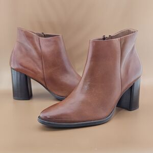 Paul Green Booties Size 9 Women's Cognac Brown Winn Leather Minimalist Modern